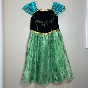 Disney Anna dress from frozen Sz: 7/8